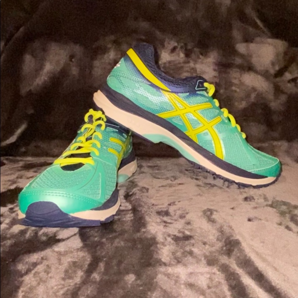 ASICS Women Running Shoes
